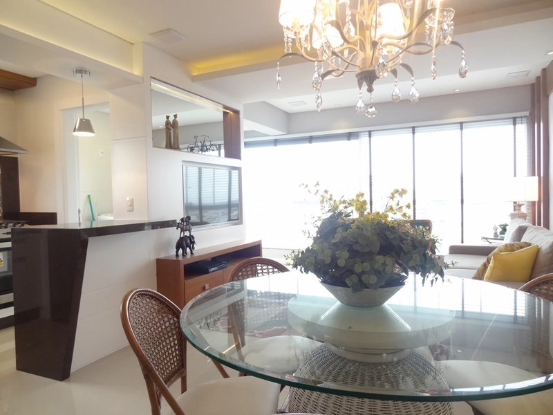 Apartamento ao lado da praça Flávio Boianovski!: 1ª foto da galeria de imagens do imóvel