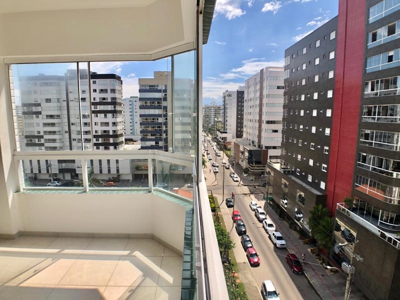 LESTE/NORTE, BAIRRO NAVEGANTES, UMA QUADRA DO MAR!: 1ª foto da galeria de imagens do imóvel