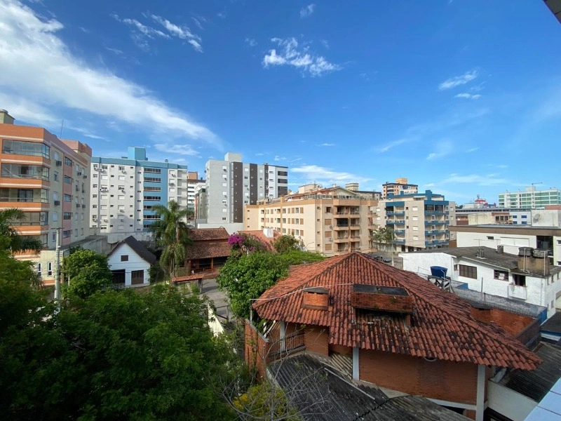 NO CENTRO COM VISTA PARA O MAR!: 20ª foto da galeria de imagens do imóvel