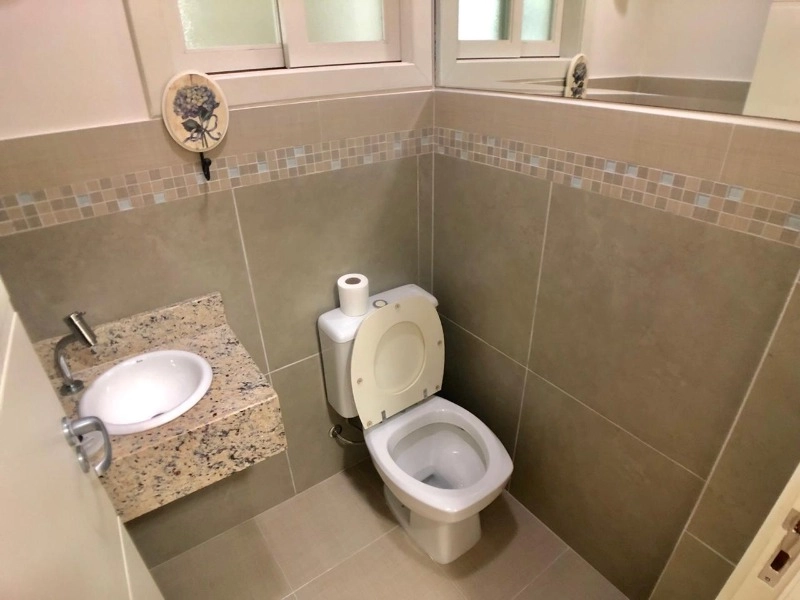 AMPLO APARTAMENTO FRENTE PRAÇA!: 8ª foto da galeria de imagens do imóvel