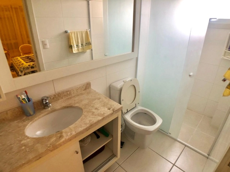 AMPLO APARTAMENTO FRENTE PRAÇA!: 9ª foto da galeria de imagens do imóvel