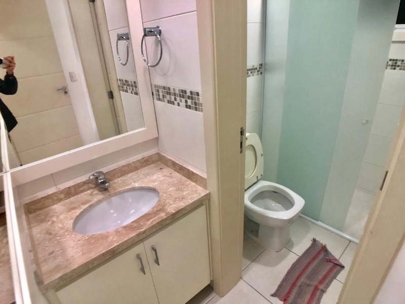 AMPLO APARTAMENTO FRENTE PRAÇA!: 16ª foto da galeria de imagens do imóvel