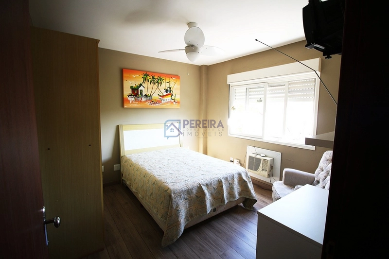 Duplex com 2 dormitórios em Porto Alegre: 7ª foto da galeria de imagens do imóvel
