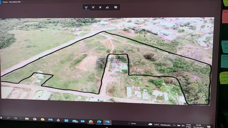 Terreno Linha divisória.: 1ª foto da galeria de imagens do imóvel