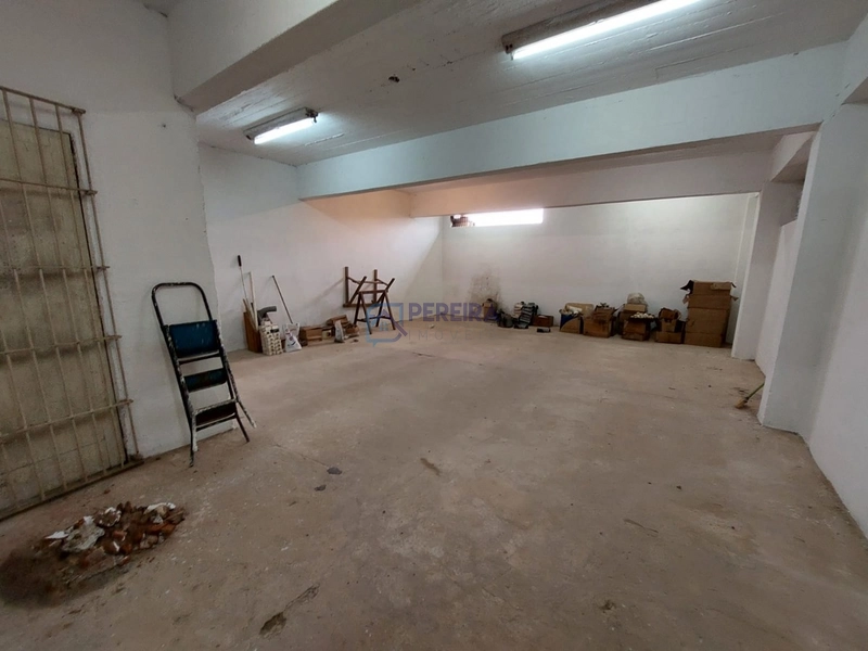 Excelente local comercial na Av. João Pessoa.: 2ª foto da galeria de imagens do imóvel