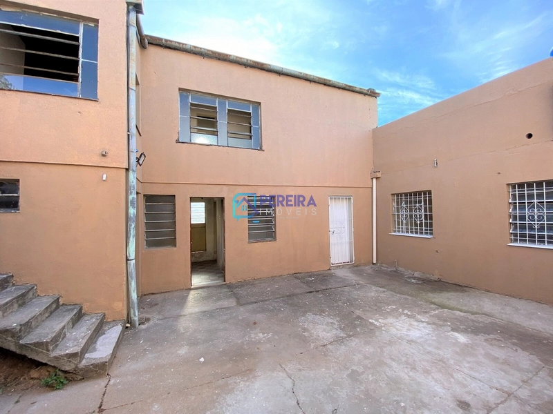 Excelente imóvel comercial no centro.: 2ª foto da galeria de imagens do imóvel