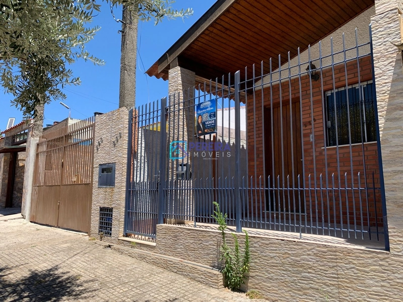 Galpão comercial e casa mobiliada.: 4ª foto da galeria de imagens do imóvel