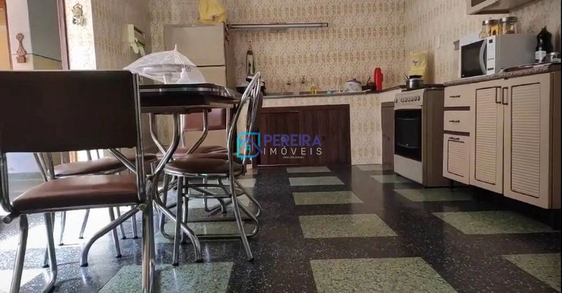 Prédio Comercial no centro: 7ª foto da galeria de imagens do imóvel