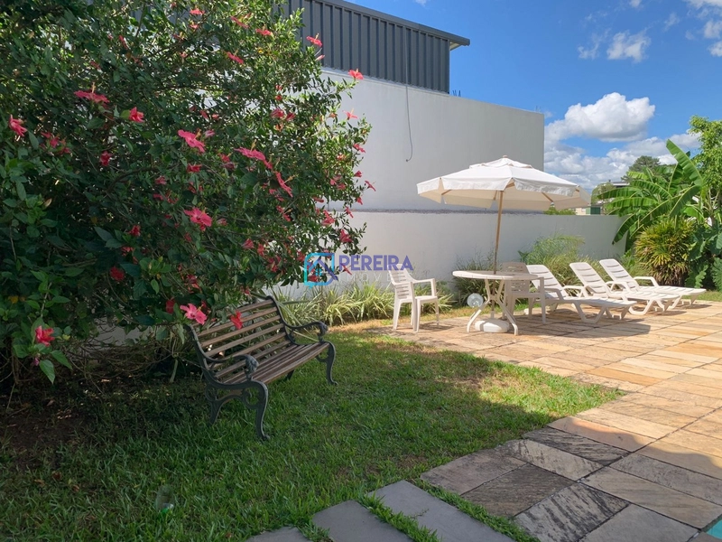Casa com 05 dormitórios em localização privilegeada: 8ª foto da galeria de imagens do imóvel