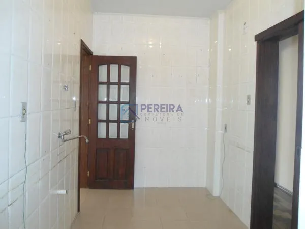 Apartamento no centro histórico de Porto Alegre: 1ª foto da galeria de imagens do imóvel