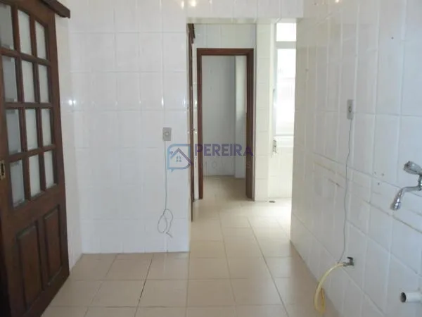 Apartamento no centro histórico de Porto Alegre: 6ª foto da galeria de imagens do imóvel