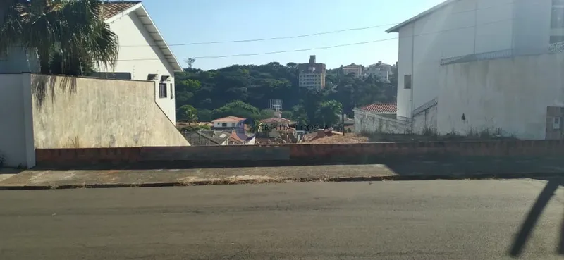 Terreno de 513 m² no Parque Santa Monica em São Carlos/Sp: 1ª foto da galeria de imagens do imóvel
