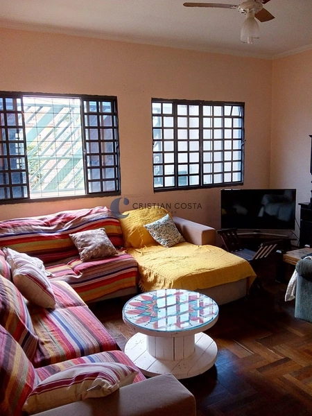 Casa de 4 dormitórios no Jardim Nova Santa Paula em São Carlos/SP: 2ª foto da galeria de imagens do imóvel
