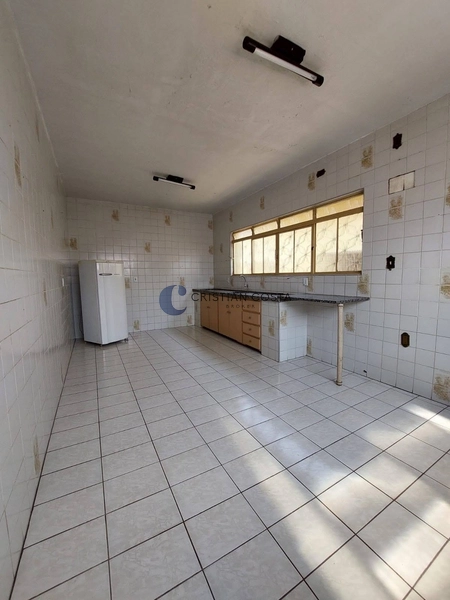 Casa de 3 dormitórios no Núcleo Res. Silvio Vilari em São Carlos/SP: 5ª foto da galeria de imagens do imóvel