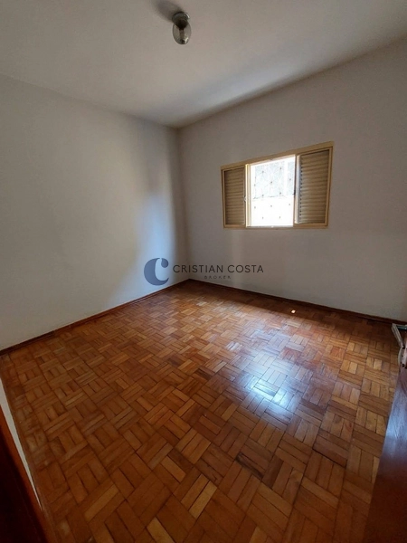 Casa de 3 dormitórios no Núcleo Res. Silvio Vilari em São Carlos/SP: 9ª foto da galeria de imagens do imóvel