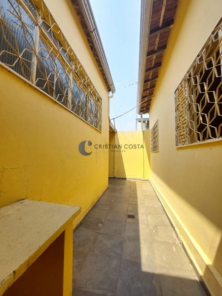 Casa de 3 dormitórios no Núcleo Res. Silvio Vilari em São Carlos/SP: 4ª foto da galeria de imagens do imóvel