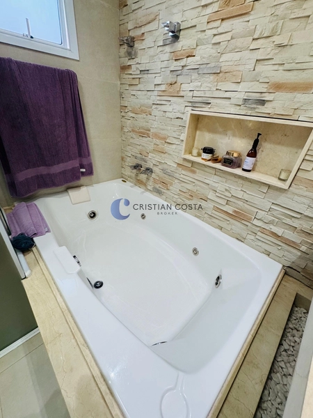 Sobrado de 4 dormitórios e piscina no Cond. Quebec em São Carlos/SP.: 40ª foto da galeria de imagens do imóvel