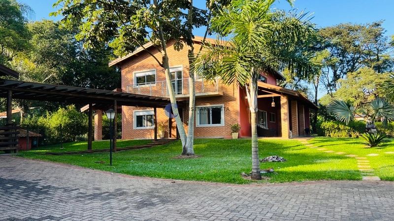 Chácara de 3 dorm. e pisc. no Tibaia de São Fernando1 em São Carlos/SP: 1ª foto da galeria de imagens do imóvel