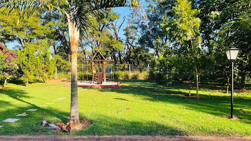 Chácara de 3 dorm. e pisc. no Tibaia de São Fernando1 em São Carlos/SP: 7ª foto da galeria de imagens do imóvel