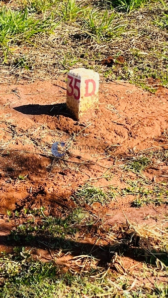 Terreno de 250 m² no Condomínio Recanto dos Sabias em São Carlos/SP: 3ª foto da galeria de imagens do imóvel
