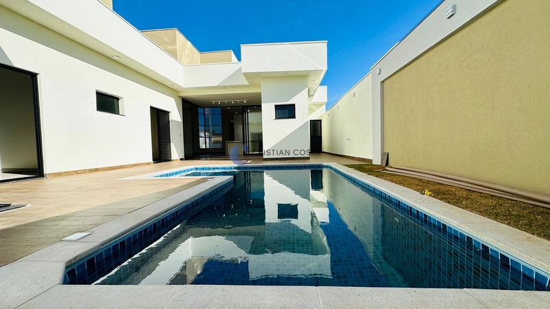 Casa de 3 dorm. e pisc. no cond. Monte das Araucárias em São Carlos/SP: 16ª foto da galeria de imagens do imóvel