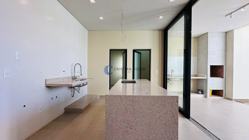 Casa de 3 dorm. e pisc. no cond. Monte das Araucárias em São Carlos/SP: 8ª foto da galeria de imagens do imóvel