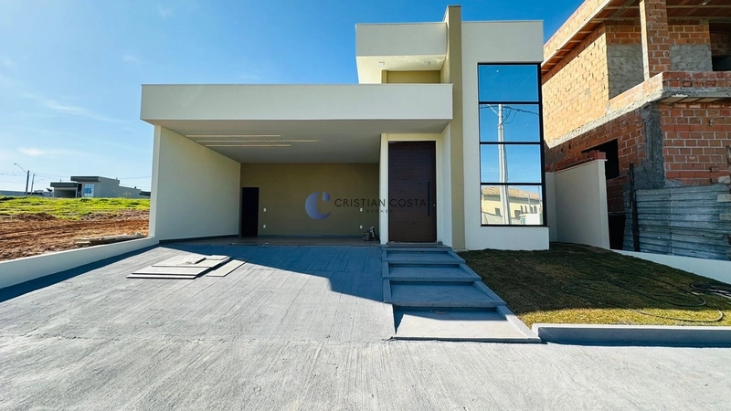 Casa de 3 dorm. e pisc. no cond. Monte das Araucárias em São Carlos/SP: 1ª foto da galeria de imagens do imóvel
