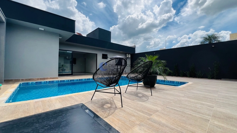 Casa de 3 dormitórios e piscina no Planalto Paraíso em São Carlos/SP: 21ª foto da galeria de imagens do imóvel