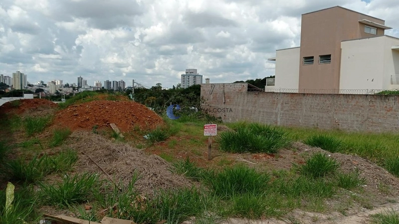 Terreno de 250 m² no Jardim Santa Júlia em São Carlos/SP: 3ª foto da galeria de imagens do imóvel