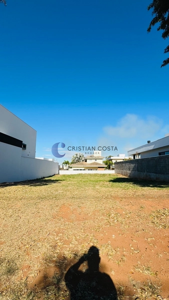 Terreno de 461,42m² no Condomínio Swiss Park em São Carlos/SP.: 4ª foto da galeria de imagens do imóvel