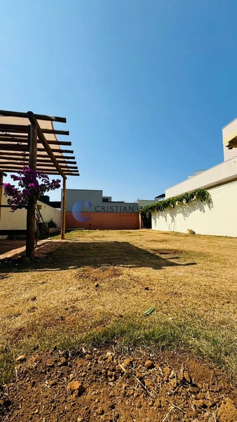Terreno de 250 m² no condomínio Faixa azul em São Carlos/SP: 7ª foto da galeria de imagens do imóvel
