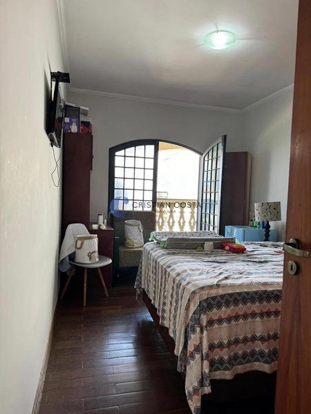 Sobrado de 4 dormitórios no bairro Nova Estância em São Carlos/SP.: 11ª foto da galeria de imagens do imóvel