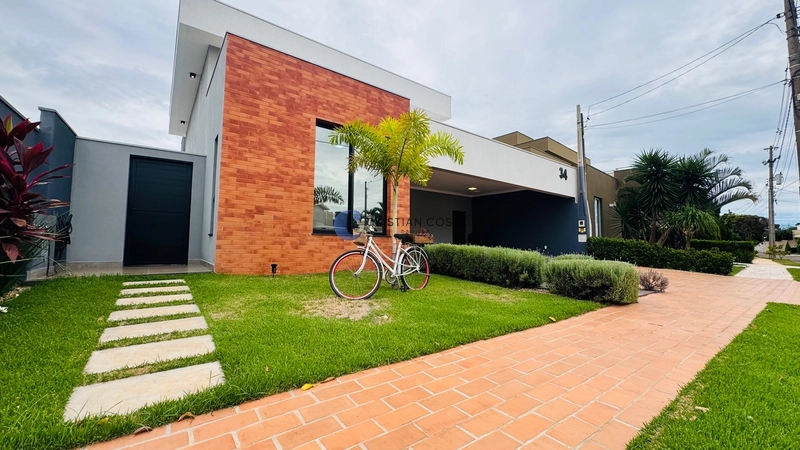 Casa de 3 suítes e piscina no Condomínio Montreal em São Carlos/SP.: 3ª foto da galeria de imagens do imóvel