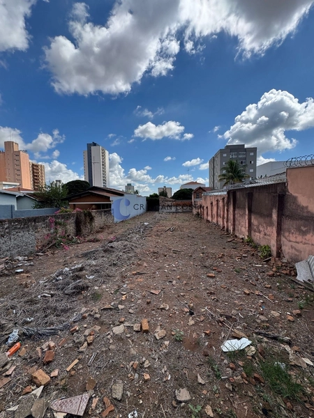 Terreno comercial e residencial de 402m² no Centro de São Carlos/SP.: 1ª foto da galeria de imagens do imóvel