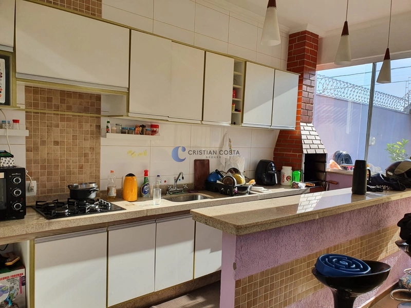 Casa de 2 suítes e piscina no Jardim Embaré em São Carlos/SP.: 1ª foto da galeria de imagens do imóvel