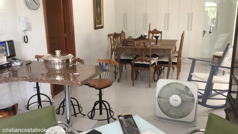 CASA RESIDENCIAL E COMERCIAL NO CENTRO DE ARARAQUARA/SP: 21ª foto da galeria de imagens do imóvel