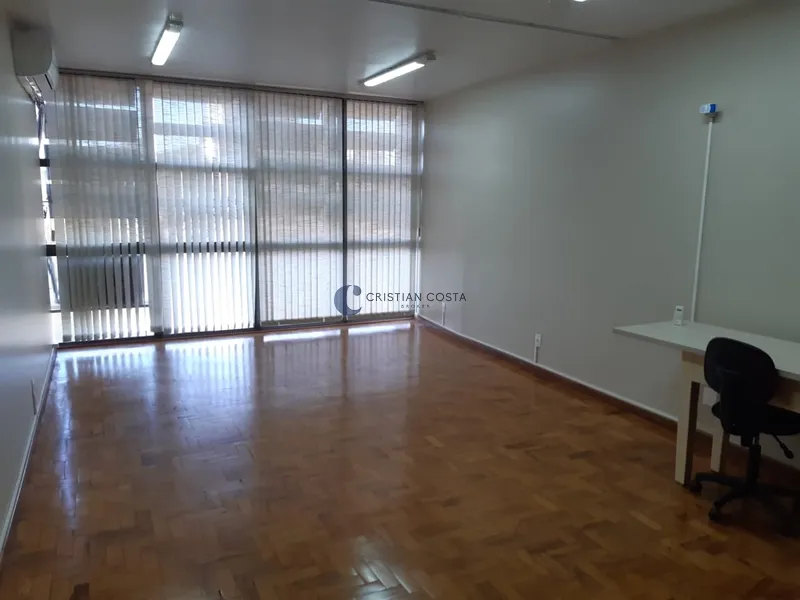 SALA COMERCIAL NO EDIFÍCIO CONDE DO PINHAL NO CENTRO DE SÃO CARLOS/SP: 1ª foto da galeria de imagens do imóvel