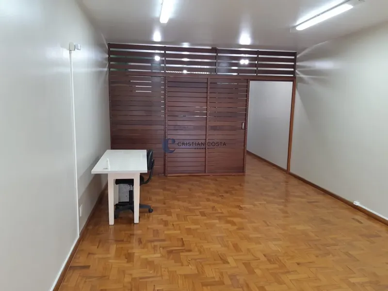SALA COMERCIAL NO EDIFÍCIO CONDE DO PINHAL NO CENTRO DE SÃO CARLOS/SP: 4ª foto da galeria de imagens do imóvel