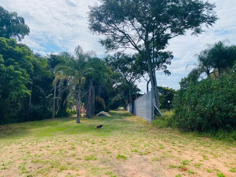 TERRENO DE 9.751.54M² NO COND. DE CHACARAS VALPARAÍSO 2 EM SÃO CARLOS: 6ª foto da galeria de imagens do imóvel