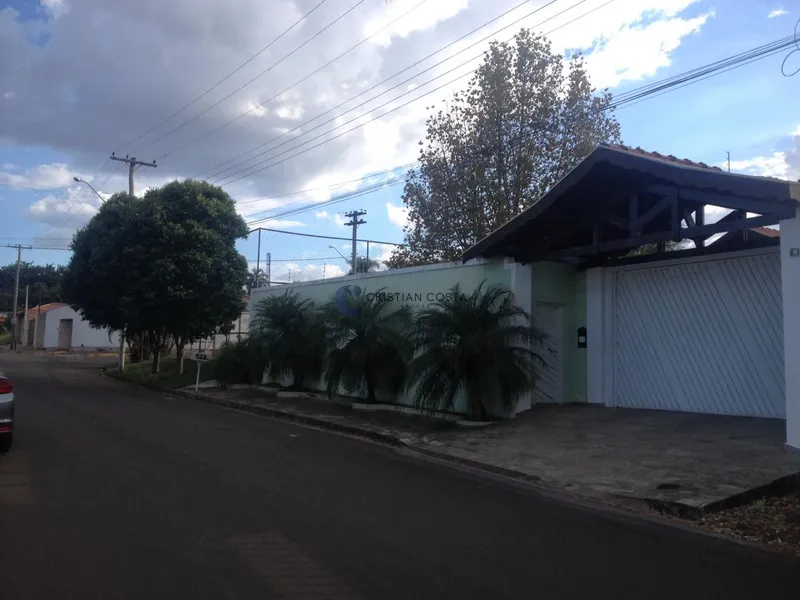 CASA COM 4 DORMITÓRIOS NO PQ. BELVEDERE EM SÃO CARLOS/SP: 1ª foto da galeria de imagens do imóvel