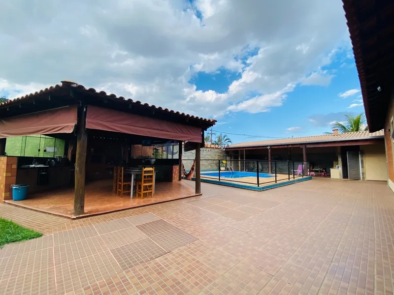 CASA DE 4 DORMITORIOS E PISCINA NO PARQUE SANTA MARTA EM SÃO CARLOS/SP: 15ª foto da galeria de imagens do imóvel
