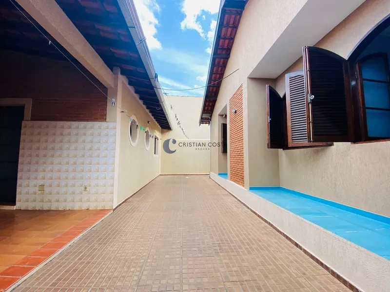 CASA DE 4 DORMITORIOS E PISCINA NO PARQUE SANTA MARTA EM SÃO CARLOS/SP: 22ª foto da galeria de imagens do imóvel