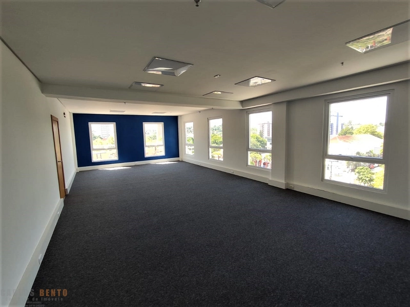 SALA COMERCIAL 130M² EM CAMPO BOM: 1ª foto da galeria de imagens do imóvel