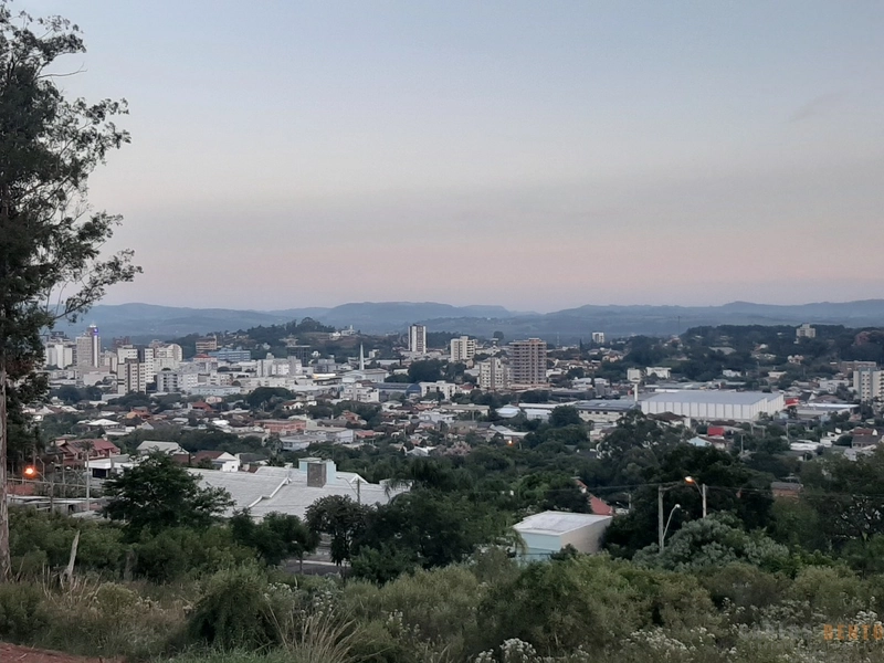 TERRENO NO MORADAS DA COLINA - CAMPO BOM: 3ª foto da galeria de imagens do imóvel
