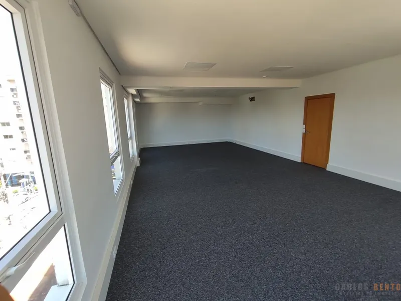 SALA COMERCIAL 130 M² DE ÁREA PRIVATIVA DE PURO CONFORTO: 3ª foto da galeria de imagens do imóvel
