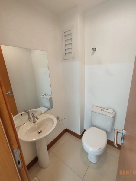 Belíssima sala comercial no centro de Campo Bom: 3ª foto da galeria de imagens do imóvel