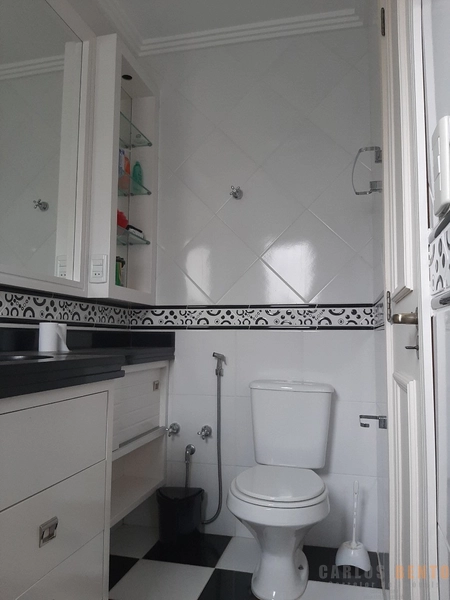 CASA COM 04 DORMITÓRIOS SENDO 02 SUÍTES - POA: 26ª foto da galeria de imagens do imóvel
