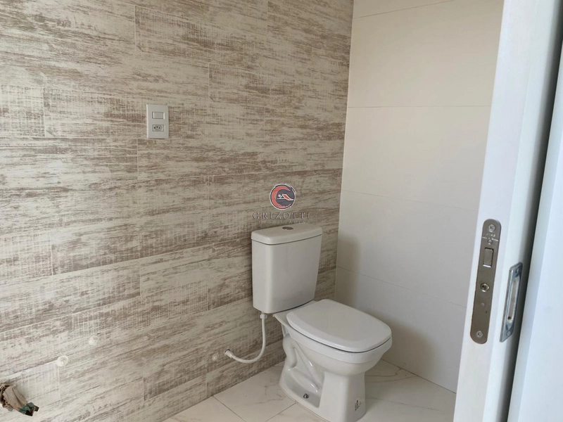 : 2ª foto da galeria de imagens do imóvel