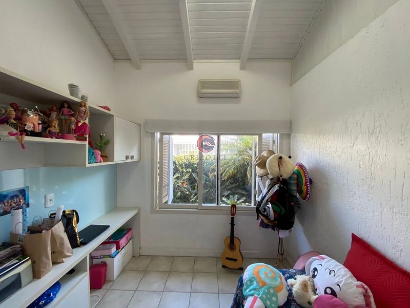 CASA NO CENTRO DE ATLANTIDA: 4ª foto da galeria de imagens do imóvel