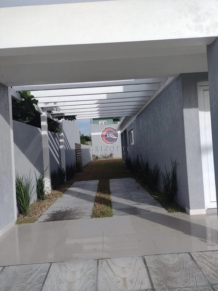 CASA EM ARROIO TEIXEIRA A DUAS QUADRAS DA PRAIA: 4ª foto da galeria de imagens do imóvel